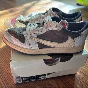 Travis Scott kids size 13c good condition.